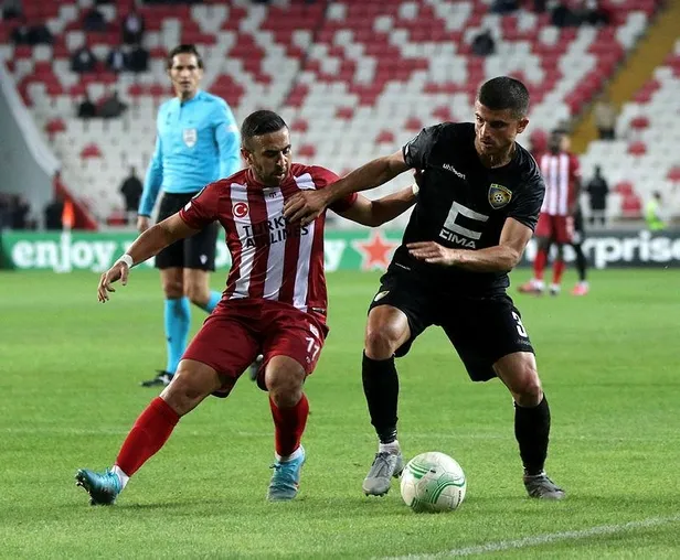 yigidoya-904-soku-sivas-konferans-liginde-ilk-kez-kaybetti-1665098114555.jpeg Yiğido’ya 90+4 şoku! Sivas Konferans Ligi'nde ilk kez kaybetti-3