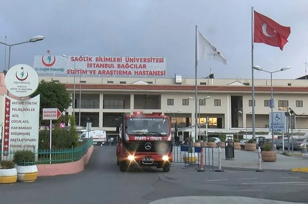 İstanbul Bağcılar'da hastane yangını