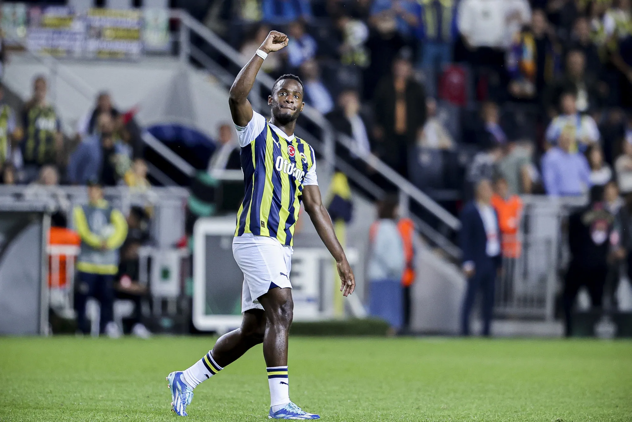 FENERBAHÇE TRANSFER HABERLERİ | Fenerbahçe'de ayrılık! Yönetime bildirdi - 6