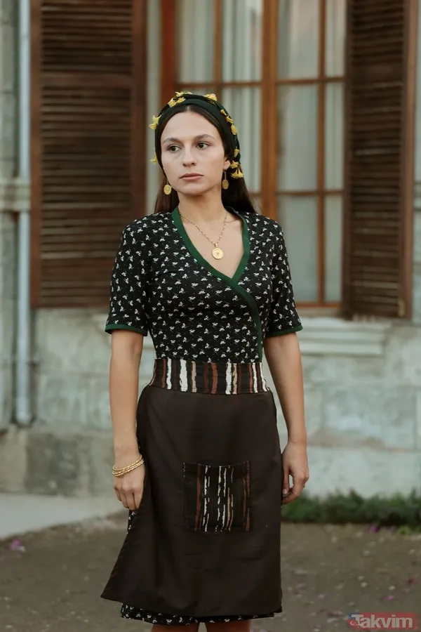 Eşkıya Dünyaya Hükümdar Olmaz'ın Bahar'ı Pelin Akil'in ikizleri kime benziyor? Sosyal medyayı sallayan kare... - 24