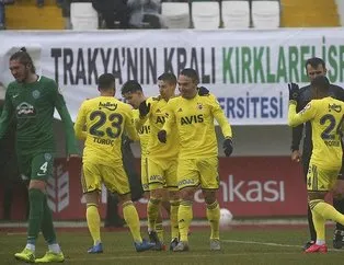 Fener yolu yarıladı