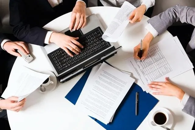 921 ilçede gençlere iş