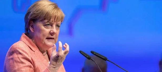 Merkel’den İngiltere’ye şok uyarı!
