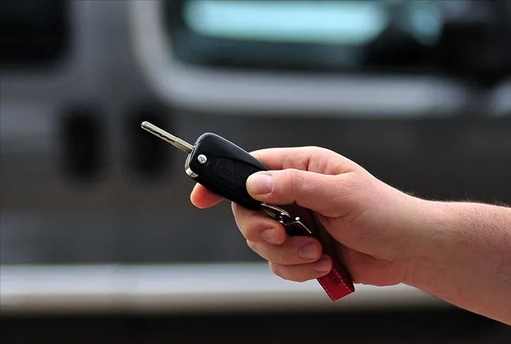 Taşıt ilanında yeni dönem yarın başlıyor