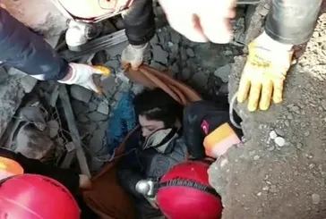 Hatay’dan 33 saat sonra gelen mucize