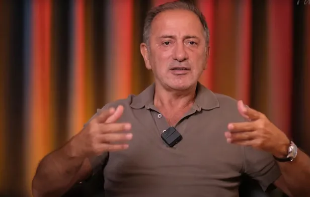 fatih-altayli-bu-kez-chp-sozcusu-faik-oztraka-salladi-kedi-serafettin-miyavlasin-daha-iyi-1692694527786.jpg Fatih Altaylı bu kez CHP Sözcüsü Faik Öztrak'a salladı: Kedi Şerafettin miyavlasın daha iyi-4