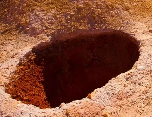 Bu deliğin içerisinde koca bir şehir var! Dünyanın en ilginç yeri