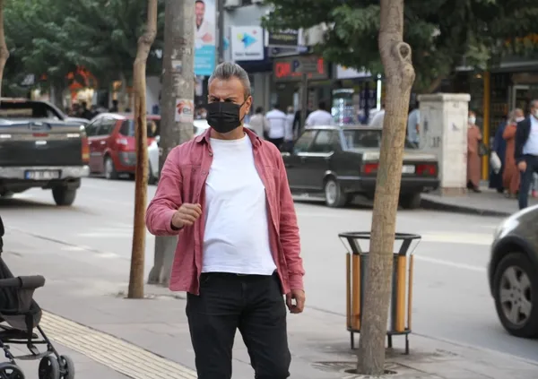 asilanma-elazigda-vakalarin-sayisini-dusurdu-1633184932514.jpg Aşılanma Elazığ'da vakaların sayısını düşürdü-3