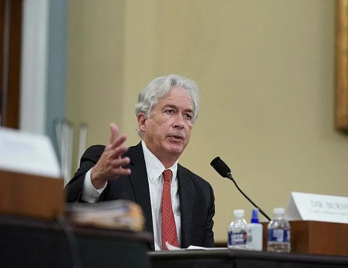 CIA’den sır ziyaret! Gizlice gitti masaya oturdu