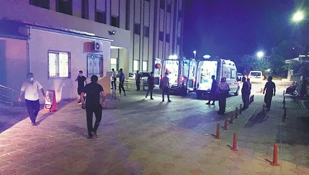 Adıyaman Kahta'da silahlar konuştu: 2 yaralı
