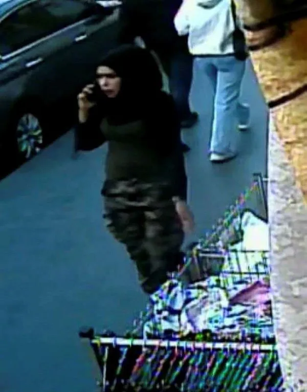 taksimdeki-kanli-saldiri-cevapsiz-cagri-detayi-terorist-ahlam-albashir-amcami-iki-kez-aradi-1669019199705.jpg Taksim'deki kanlı saldırı! Cevapsız çağrı detayı: Terörist Ahlam Albashir, 'Amcam'ı iki kez aradı-4