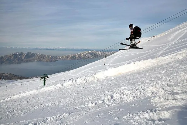 kar-bereketiyle-geldi-kis-turizmde-sezon-uzadi-doluluk-orani-yuzde-100-oldu-1647028708935.jpeg Kar bereketiyle geldi, kış turizmde sezon uzadı! Doluluk oranı yüzde 100 oldu-2