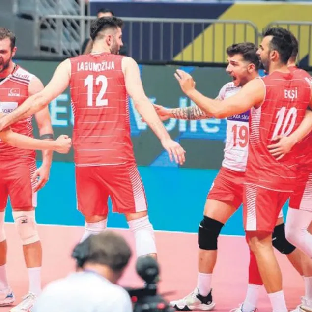 Filenin efeleri finalde!