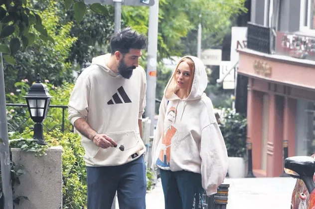 Burak Deniz’le yaşadığı tatsız olay sonrası Nilperi Şahinkaya kırgınlığını dile getirdi