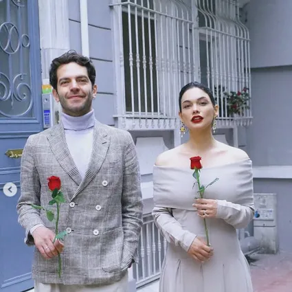 Beste Kökdemir’den çekirdek aile karesi! Güneş bebeğin son hali ilgi topladı