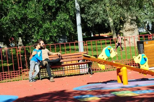 Ünlü isimden şok görüntü! Kötü örnek oldu-3