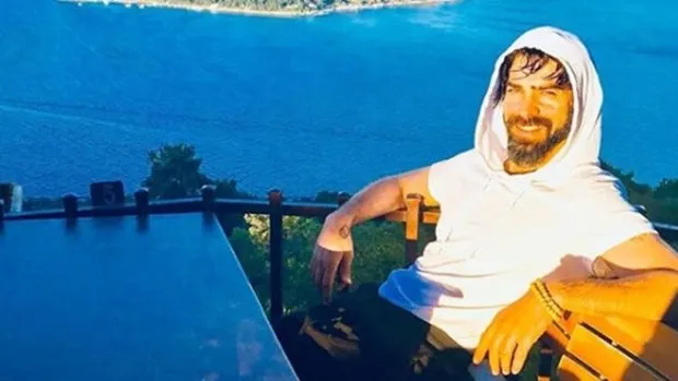 Masterchef'in yıldızı Survivor 2021 için gün sayıyor! Acun Ilıcalı bombanın pimini çekti TV 8'de patlamanın eli kulağında...-6