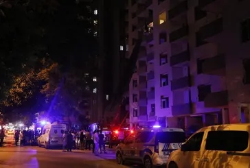 Ağır hasarlı binada ölü bulundu!