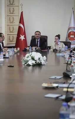 Bakan Bozdağ'dan ABD'ye FETÖ uyarısı