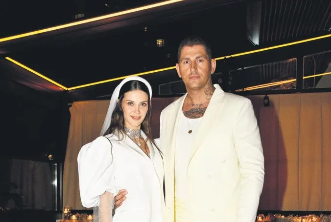 Evliliklerinde kriz iddiası!