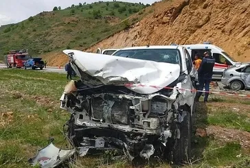 Son dakika: Sivas İmranlı'da feci kaza: 2 ölü, 2 yaralı