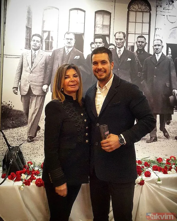 Fenerbahçeli futbolcu ile sahada nikah masasına oturmuştu...Yeşilçam oyuncusu Bahar Erdeniz'in oğlu bakın hangi yakışıklı ünlü çıktı - 26