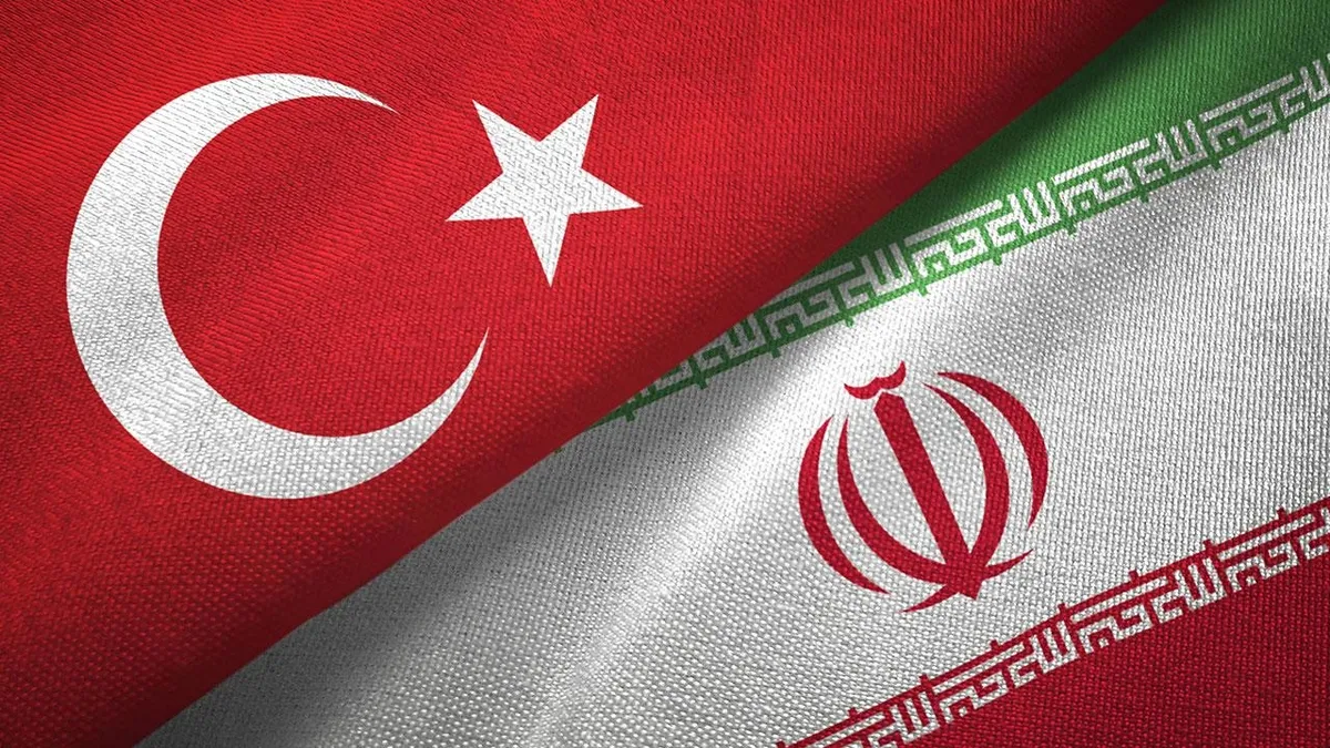 İRAN'DA YAŞAYAN KAÇ TÜRK VATANDAŞI VAR? İran'da Türk nüfusu kaç milyon?