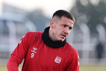 Trabzonspor’da Manaj sesleri!