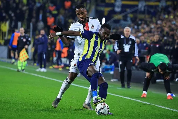 larine-son-sans-besiktas-yonetimi-kanadali-yildizla-son-bir-gorusme-yapma-karari-aldi-1640115063408.jpeg Cyle Larin konusunda flaş gelişme! Beşiktaş yönetimi Kanadalı yıldızla son bir görüşme yapma kararı aldı-3