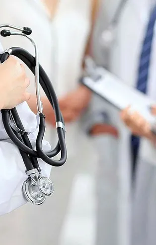 Son dakika: Antalya'da sağlık çalışanlarının izinleri ikinci bir emre kadar iptal edildi