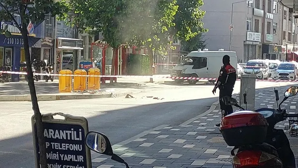 boluyu-karistiran-canta-icinden-bakin-ne-cikti-1664461076144.jpeg Bolu'yu karıştıran çanta! İçinden bakın ne çıktı-2