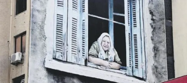 Kübra Teyze resmen ünlü