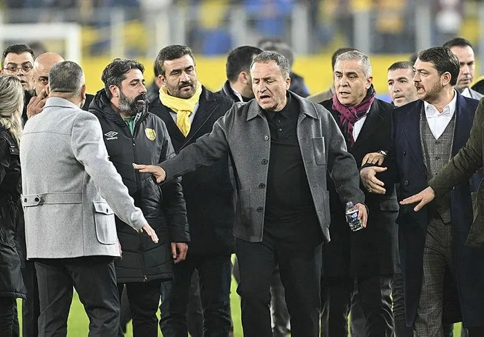 Ankaragücü Başkanı Faruk Koca'dan Halil Umut Meler'e yumruk! Koca tutuklandı: İfadesi ortaya çıktı-15