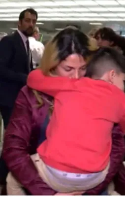 5 yaşındaki Müslüman çocuğa kelepçe