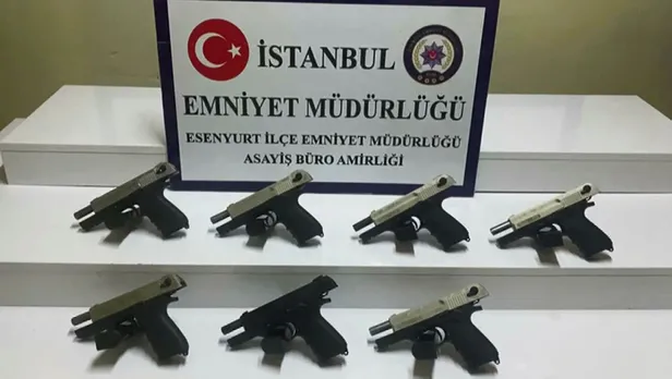 esenyurtta-silah-ticareti-yapan-3-kisi-tutuklandi-1609049289003.jpg Esenyurt'ta silah ticareti yapan 3 kişi tutuklandı!-1