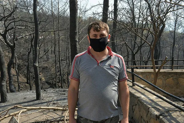 hataydaki-yanginda-cocuklarini-kaciran-baba-gezi-parki-eylemlerine-katilan-unlulere-tepkili-1602501105357.jpg Hatay'daki yangında çocuklarını kaçıran baba Gezi Parkı eylemlerine katılan ünlülere tepkili-3