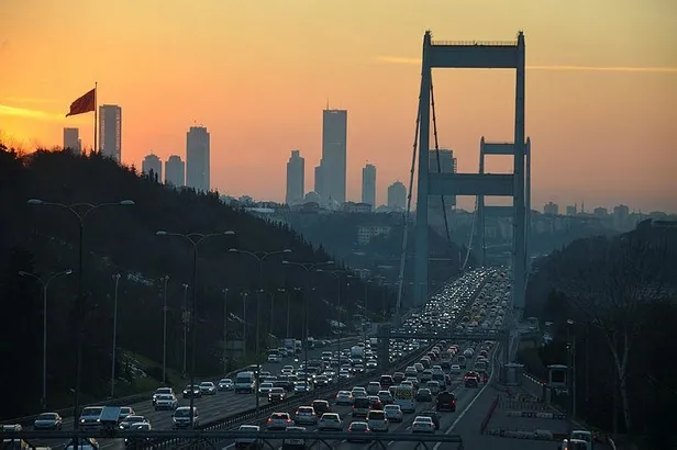 SON DAKİKA: İstanbul'da çıldırtan trafik yoğunluğu! Artık tüm güne yayılıyor-2