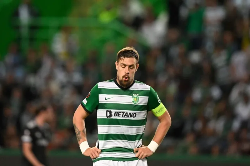 Aranan lider Coates! Beşiktaş tecrübeli stoperi transfer etmek istiyor-3
