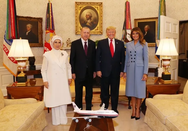 Bakan Albayrak'tan kritik görüşmeye ilişkin flaş açıklama: Verimli geçen görüşmeler yaptık-1