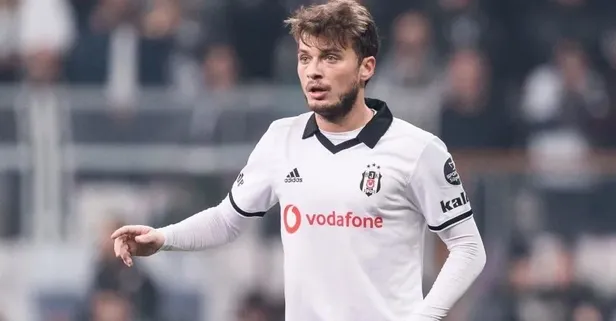 Beşiktaş Adem Ljajic’i KAP'a bildirdi