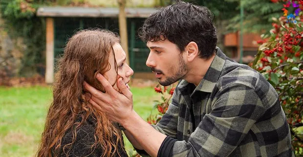 Menajerimi Ara'nın Dicle'sine fettan rakip bakalım içinden nasıl çıkacak! Menajerimi Ara Merve kimdir? Almila Ada...-9