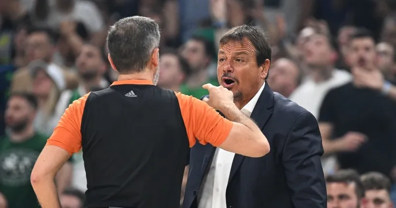 euroleague-soykirimciya-arka-cikti-panathinaikos-kocu-ergin-atamana-para-cezasi-verdi-ben-turkum-bana-bir-sey-1714425813433.jpg
