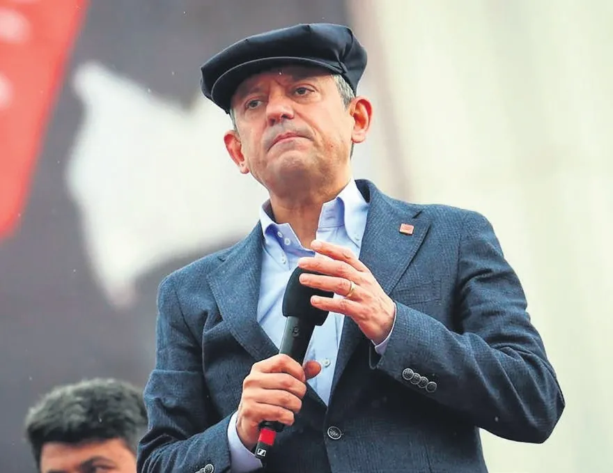 Asrın inşasını küçümseyen CHP’li Özgür Özel’in belediyeleri 3 yılda camiyi 4 yılda okulu bitiremedi