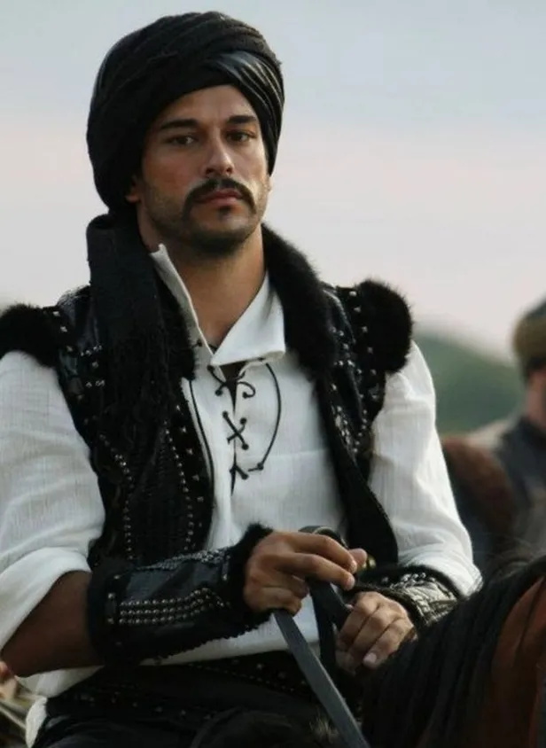 Diriliş Ertuğrul ile ilgili bomba iddia! Diriliş Ertuğrul yeni sezonu ne zaman başlayacak?-3