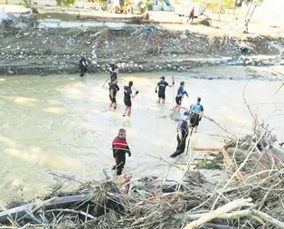 Düzcede selde kaybolanları arama çalışmaları devam ediyor