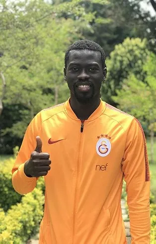 Badou Ndiaye'nin menajeri açıkladı: Fenerbahçe'ye yakın