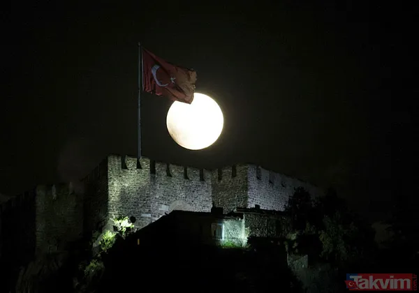 Kanlı AY tutulmasından etkilenen burçlar hangileri? 🌒 AY tutulması Boğa, Yay, Aslan, Koç, Balık, Akrep, İkizler nasıl etkilenecek? - 9