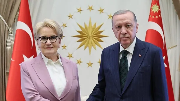 Külliyede sürpriz zirve! Başkan Recep Tayyip Erdoğan, Meral Akşeneri kabul etti... Sarı saçlar ve yeni imaj dikkat çekti