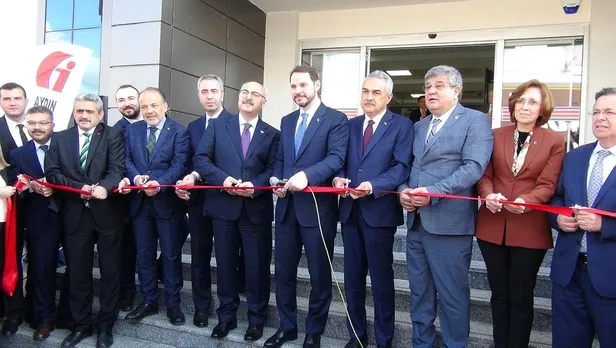 Bakan Albayrak: Gereğini yapın, biz arkanızdayız-1