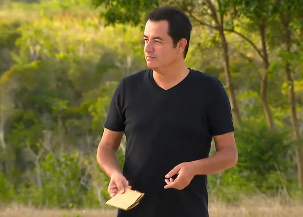survivor-2022-all-star-kadrosu-sekilleniyor-bu-sezon-cok-baska-olacak-oyle-isimler-var-ki-kimsenin-aklina-bile-gelmez-1637933155772.jpg Bu sezon çok başka olacak öyle isimler var ki kimsenin aklına bile gelmez! Survivor 2022 All Star kadrosu şekilleniyor!-7